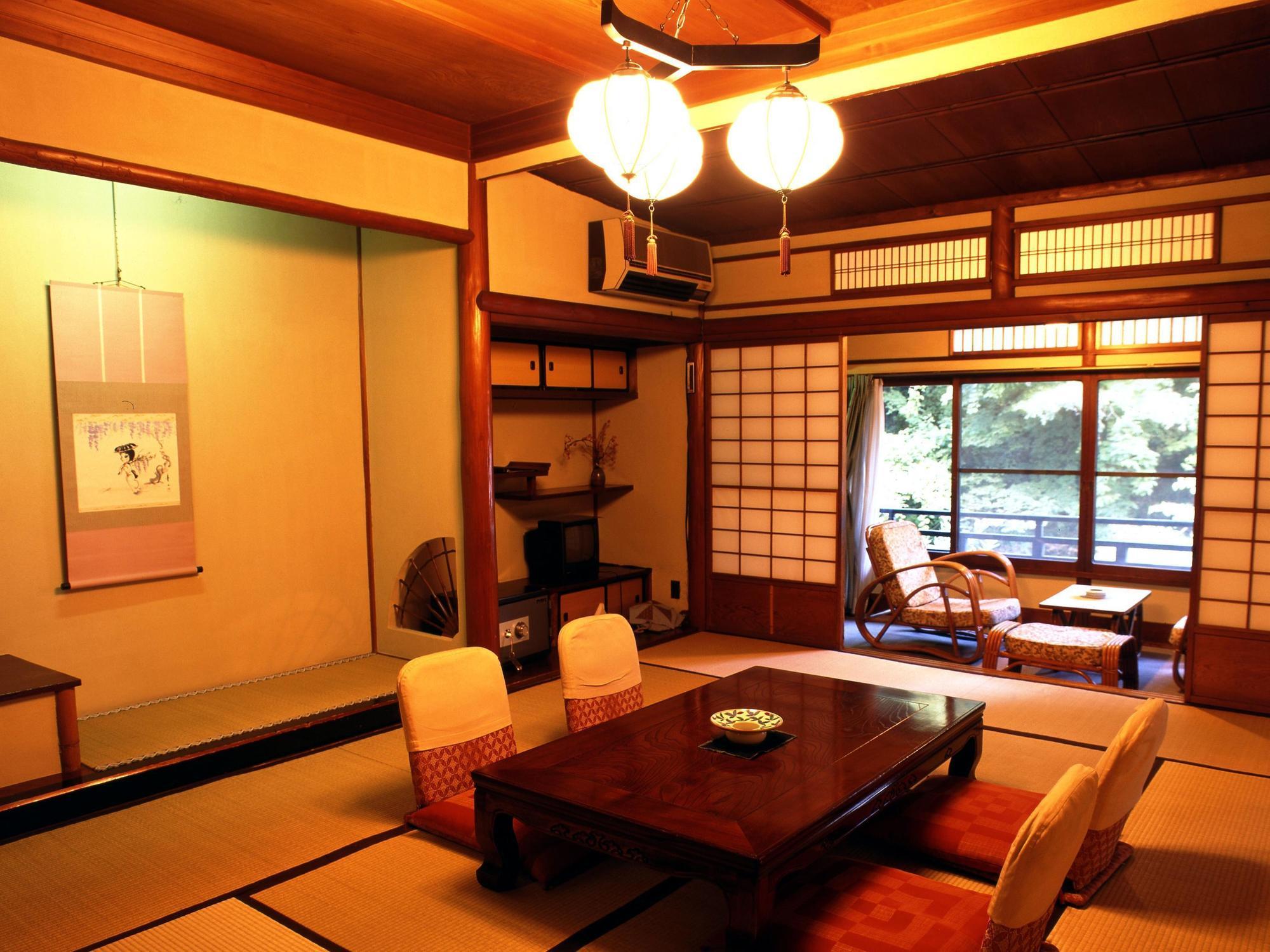 Ichinoyu Honkan Hakone Exterior photo